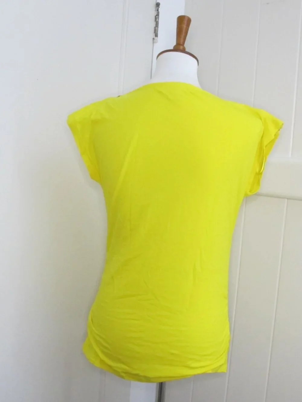 Michael Kors | Form Fitted Cinched Gold Zipper Shoulder Yellow Tunic